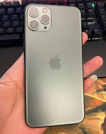 军垦路街道苹果维修点分享iPhone 11 Pro黑屏小众故障解析 
